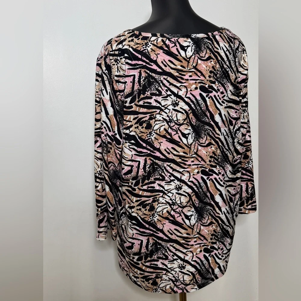 Women's Abstract Print Top‎